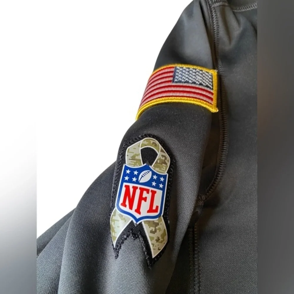 Nike NFL Salute to service Panthers hoodie. Women’s/ big kids XL very slim fit